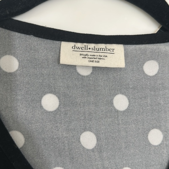 Dwell & Slumber Black & White Polka Dot Caftan - Picture 4 of 5